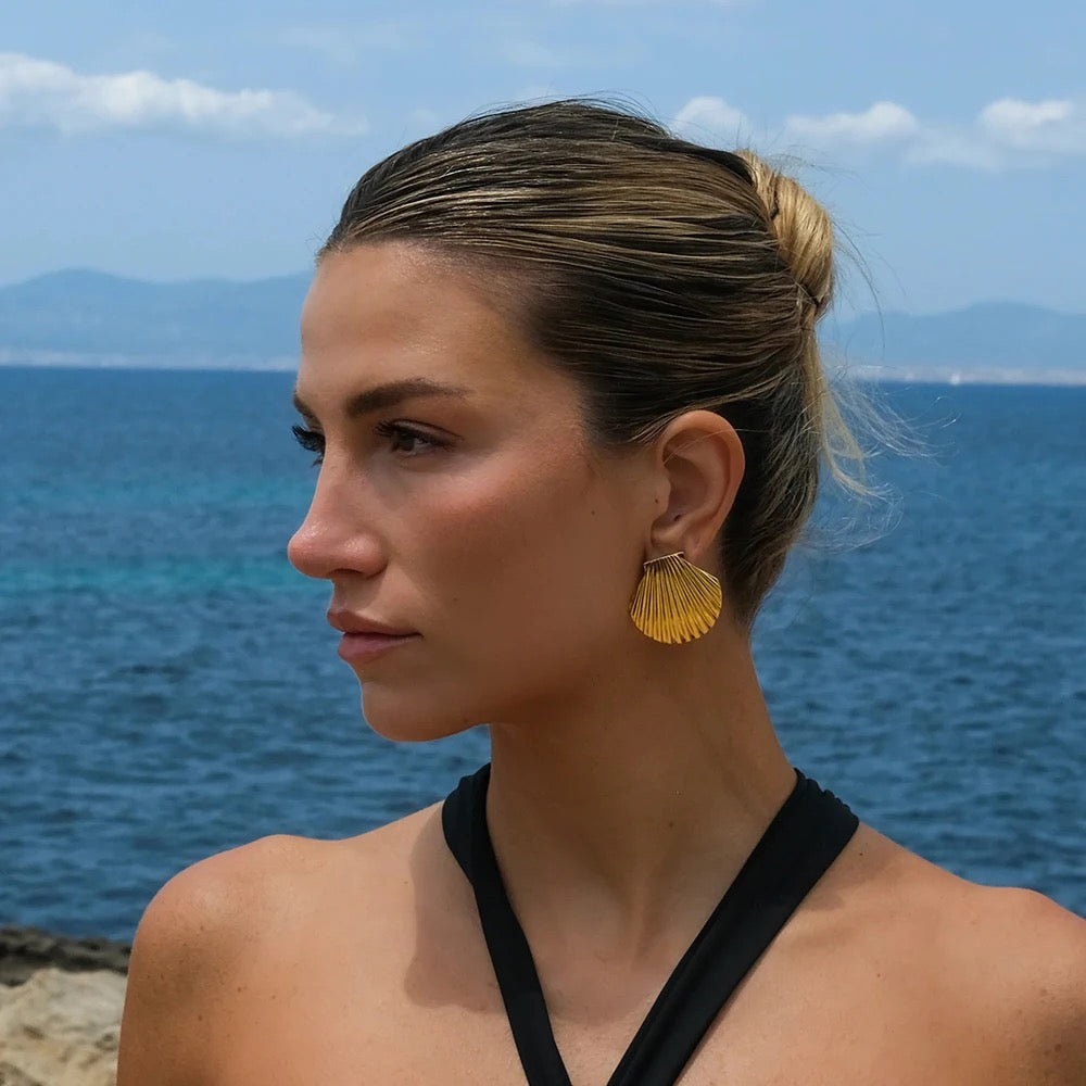 Maxi Shell Earring