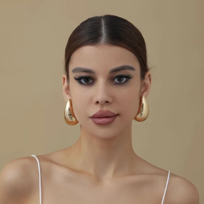 Maxi Drop Earring