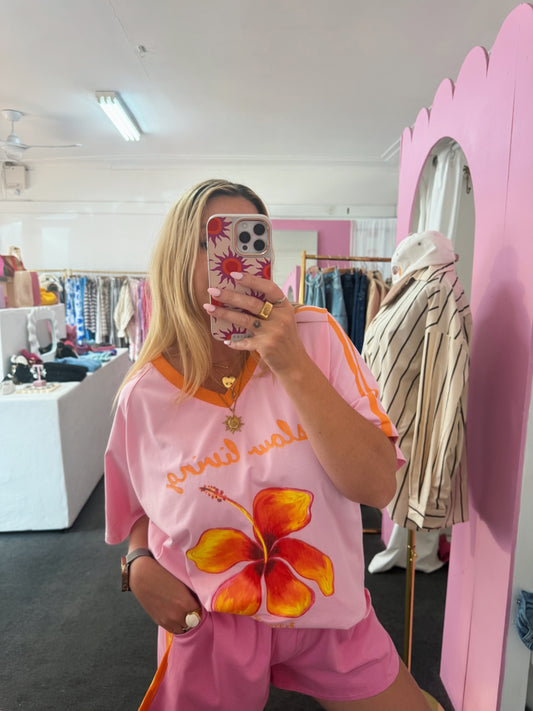 Slow Living Tee